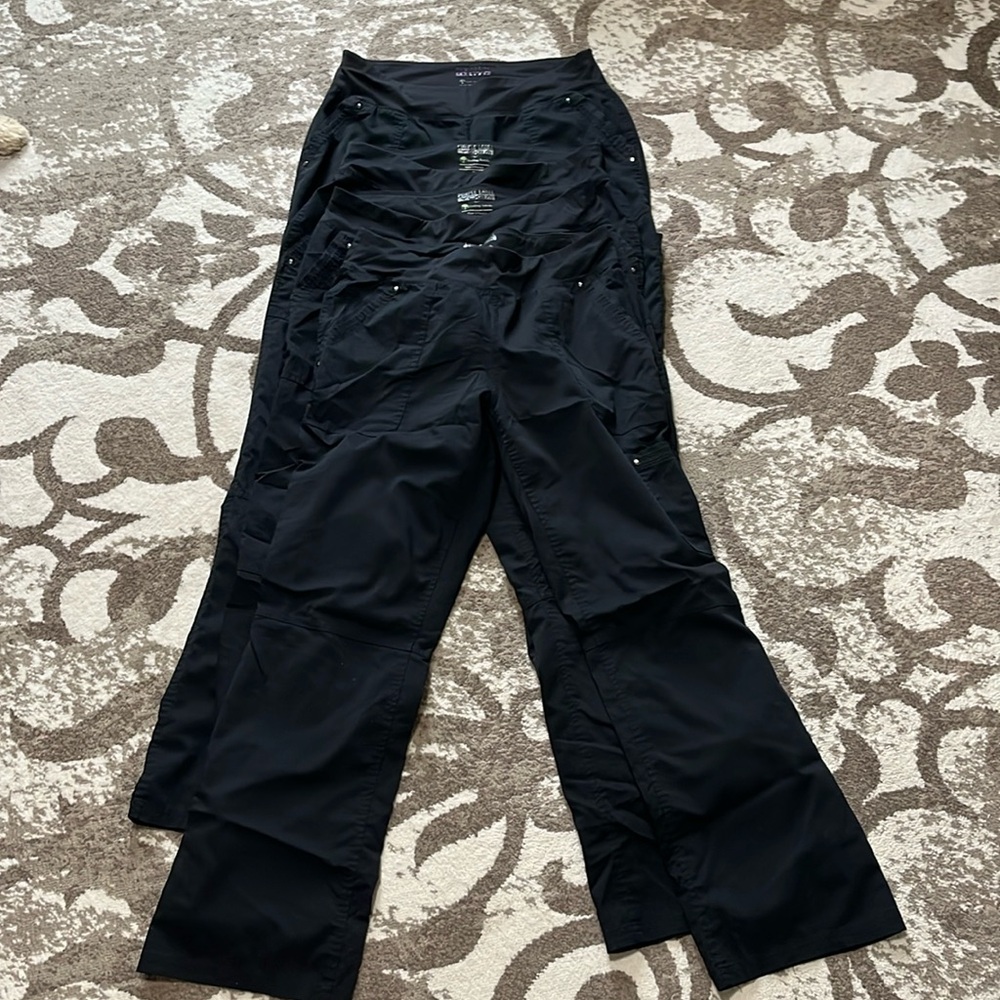 Size M Healing hands, purple label, uniform pants in black
